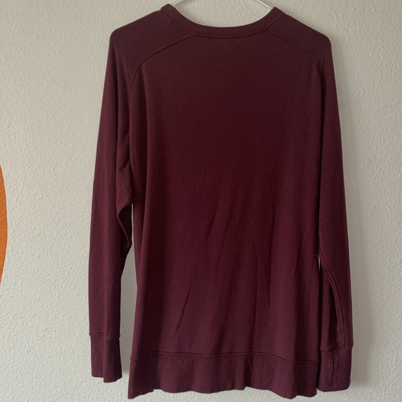 Tavi Noir Sweatshirt - Picture 4 of 5